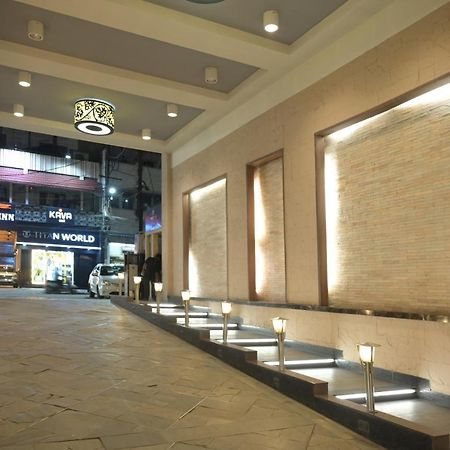 The Central Park Rourkela Bagian luar foto