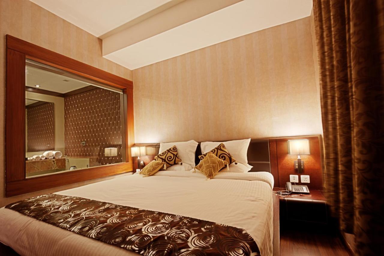 The Central Park Rourkela Bagian luar foto